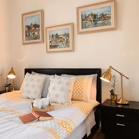 Poseidon's Luxury Apartment Paphos Extérieur photo
