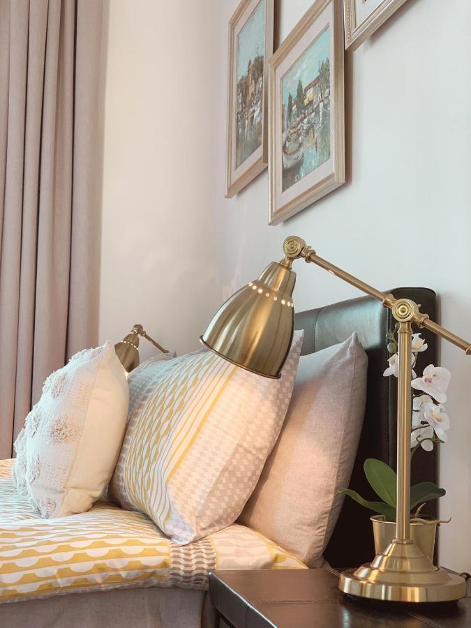 Poseidon's Luxury Apartment Paphos Extérieur photo