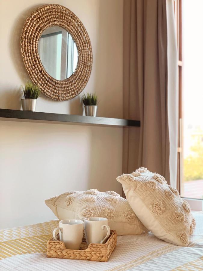 Poseidon's Luxury Apartment Paphos Extérieur photo